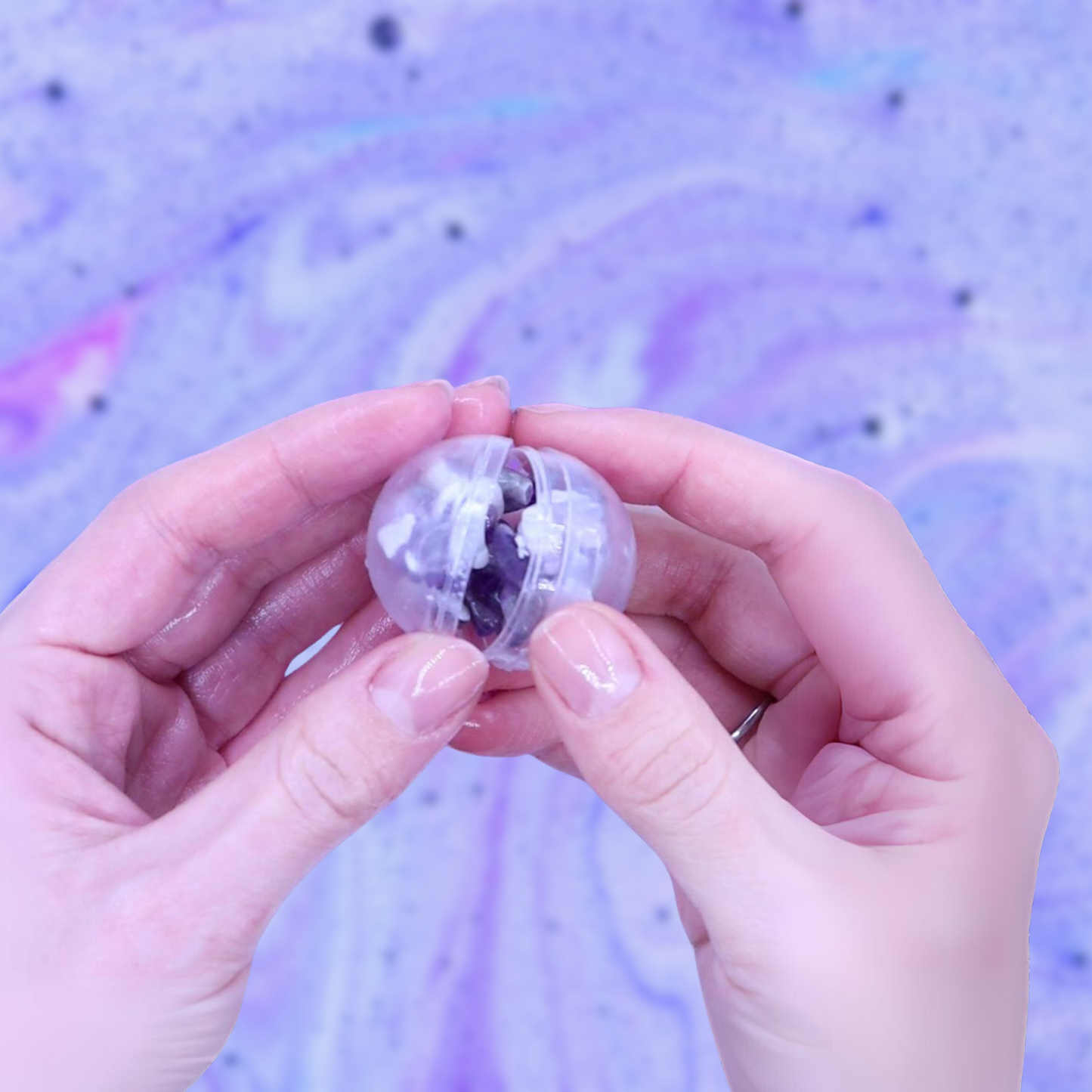 Amethyst Gemstone Bracelet Bath Bomb - Lavender & Tea Tree